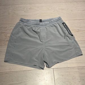 Ten Thousand Session Short (Liner) - Light Grey / Medium / 5-inch